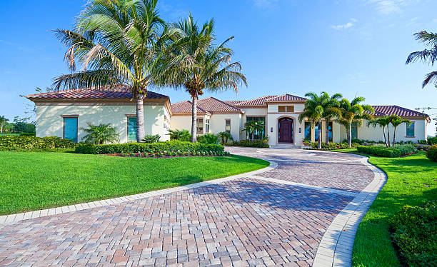 Best Professional Driveway Pavers  in West Clarkston Highland, WA